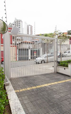 Apartamento à venda com 100m², 3 quartos e 2 vagas Apartamento à venda com 100m², 3 quartos e 2 vagasÁrea comum