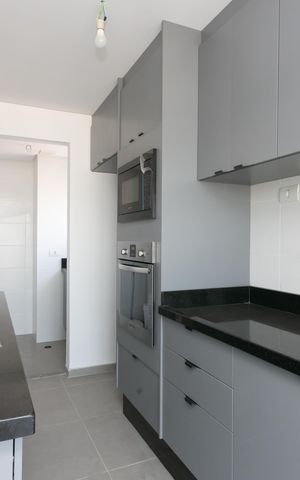 Apartamento à venda com 100m², 3 quartos e 2 vagas Apartamento à venda com 100m², 3 quartos e 2 vagasCozinha