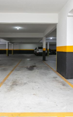 Apartamento à venda com 100m², 3 quartos e 2 vagas Apartamento à venda com 100m², 3 quartos e 2 vagasGaragem - Vaga