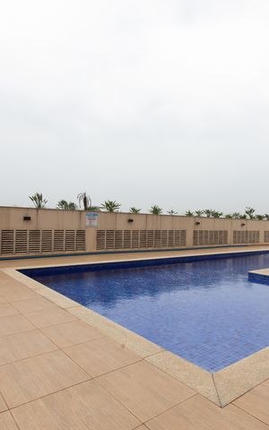 Apartamento à venda com 100m², 3 quartos e 2 vagas Apartamento à venda com 100m², 3 quartos e 2 vagasÁrea comum - Piscina