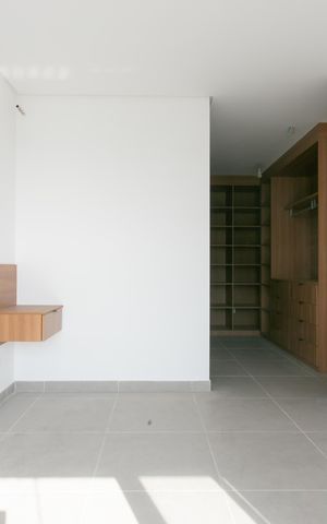 Apartamento à venda com 100m², 3 quartos e 2 vagas Apartamento à venda com 100m², 3 quartos e 2 vagasSuíte