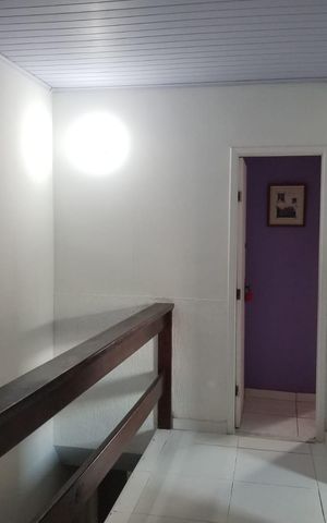 Casa para alugar com 207m², 3 quartos e 2 vagas Casa para alugar com 207m², 3 quartos e 2 vagasCorredor