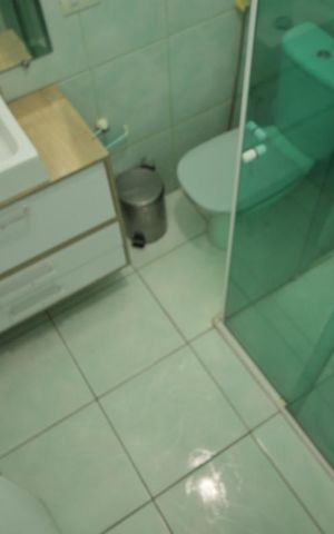 Casa à venda com 106m², 3 quartos e 3 vagasBanheiro dos Quartos 