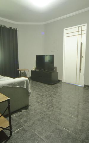 Casa à venda com 106m², 3 quartos e 3 vagasSala