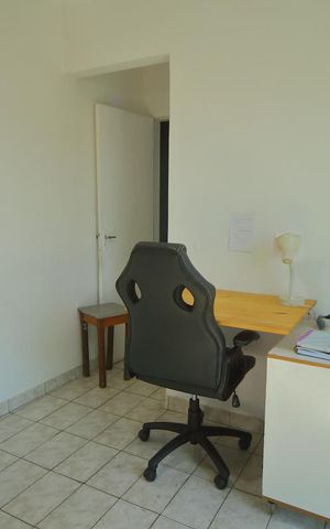 Casa à venda com 106m², 3 quartos e 3 vagasQuarto 3 - 
