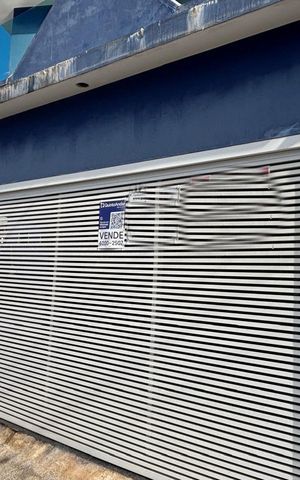 Casa à venda com 106m², 3 quartos e 3 vagasFachada 