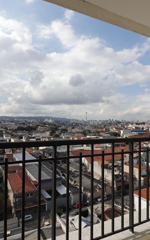 Apartamento à venda com 59m², 2 quartos e 1 vaga Apartamento à venda com 59m², 2 quartos e 1 vagaVaranda