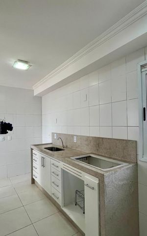 Apartamento à venda com 87m², 3 quartos e 2 vagasCozinha e Área de Serviço