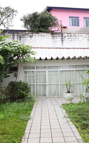Casa à venda com 418m², 4 quartos e 4 vagasÁrea externa