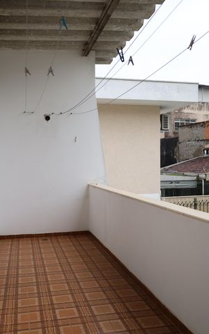 Casa à venda com 418m², 4 quartos e 4 vagasVaranda