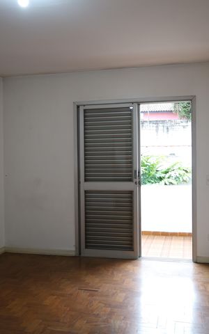 Casa à venda com 418m², 4 quartos e 4 vagasQuarto 3
