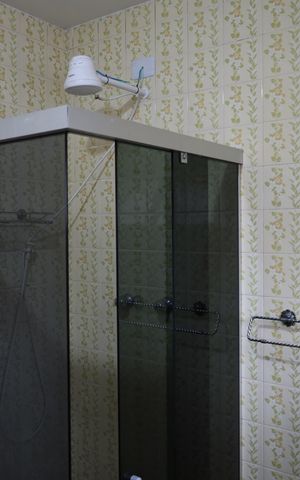 Casa à venda com 418m², 4 quartos e 4 vagasBanheiro Social