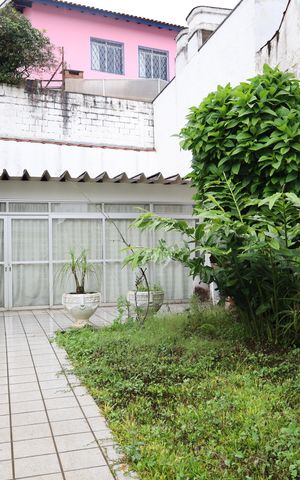 Casa à venda com 418m², 4 quartos e 4 vagasÁrea externa