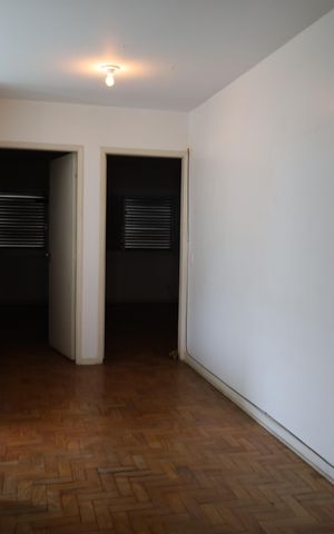 Casa à venda com 418m², 4 quartos e 4 vagasCorredor