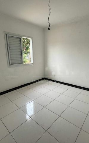Casa à venda com 93m², 3 quartos e 3 vagas