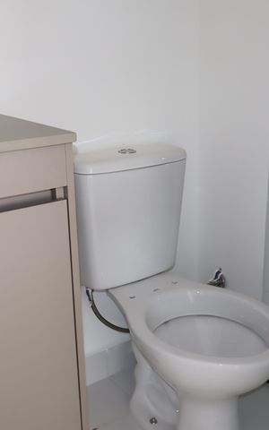 Apartamento para alugar com 44m², 2 quartos e sem vagaBanheiro