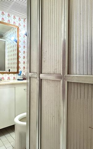 Apartamento à venda com 100m², 3 quartos e 1 vaga Apartamento à venda com 100m², 3 quartos e 1 vagaBanheiro 2