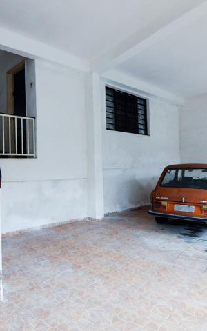 Casa à venda com 160m², 2 quartos e 3 vagasGaragem