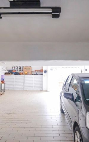 Casa à venda com 200m², 3 quartos e 4 vagasGaragem