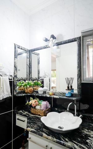 Casa à venda com 200m², 3 quartos e 4 vagasLavabo