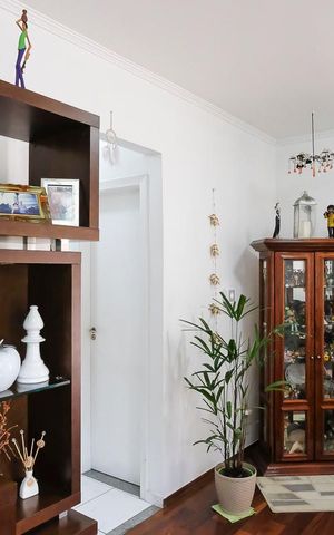 Casa à venda com 200m², 3 quartos e 4 vagasSala