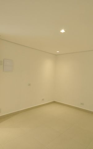 Casa à venda com 180m², 4 quartos e 2 vagasQuarto Suíte