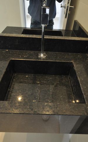 Casa à venda com 180m², 4 quartos e 2 vagasBanheiro do Quarto Suíte