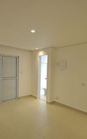 Casa à venda com 180m², 4 quartos e 2 vagasQuarto Suíte