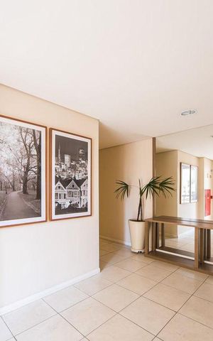 Apartamento à venda com 56m², 2 quartos e 1 vaga Apartamento à venda com 56m², 2 quartos e 1 vagaÁrea comum - Hall