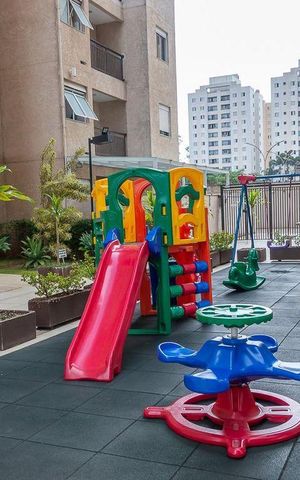 Apartamento à venda com 56m², 2 quartos e 1 vaga Apartamento à venda com 56m², 2 quartos e 1 vagaÁrea comum - Playground