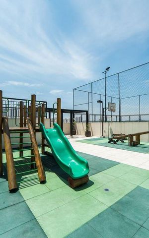 Apartamento à venda com 56m², 2 quartos e 1 vaga Apartamento à venda com 56m², 2 quartos e 1 vagaÁrea comum - Playground