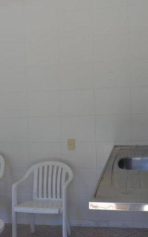 Casa de condomínio à venda com 200m², 4 quartos e 4 vagas Casa de condomínio à venda com 200m², 4 quartos e 4 vagasCozinha