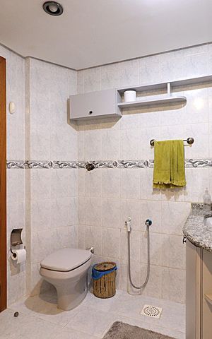 Apartamento à venda com 122m², 3 quartos e 1 vagaBanheiro 