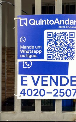 Casa à venda com 180m², 2 quartos e 2 vagas Casa à venda com 180m², 2 quartos e 2 vagasPlaquinha