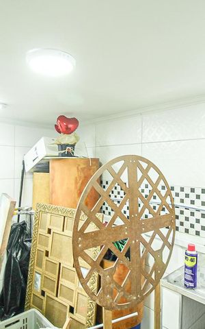 Casa à venda com 180m², 2 quartos e 2 vagas Casa à venda com 180m², 2 quartos e 2 vagasQuarto de serviço