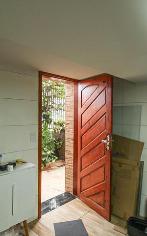 Casa à venda com 180m², 2 quartos e 2 vagas Casa à venda com 180m², 2 quartos e 2 vagasQuarto de serviço