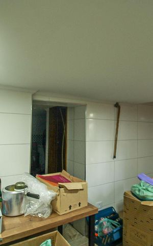 Casa à venda com 180m², 2 quartos e 2 vagas Casa à venda com 180m², 2 quartos e 2 vagasQuarto de serviço