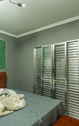 Casa à venda com 180m², 2 quartos e 2 vagas Casa à venda com 180m², 2 quartos e 2 vagasQuarto 1