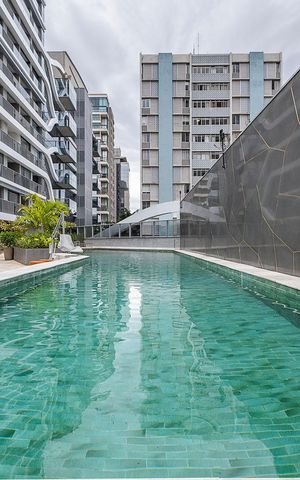 Studio à venda com 29m², 1 quarto e 1 vaga Studio à venda com 29m², 1 quarto e 1 vagaPiscina