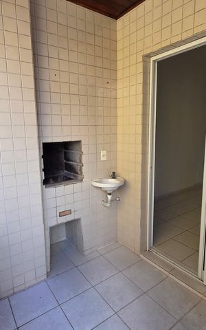 Apartamento para alugar com 75m², 2 quartos e 1 vagaVaranda