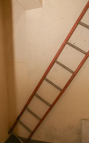 Casa à venda com 90m², 2 quartos e 1 vaga Casa à venda com 90m², 2 quartos e 1 vagaQuarto de Serviço