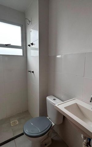 Apartamento para alugar com 45m², 2 quartos e 1 vaga Apartamento para alugar com 45m², 2 quartos e 1 vagaBanheiro