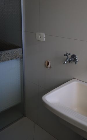 Apartamento à venda com 74m², 3 quartos e 1 vagaÁrea de serviço