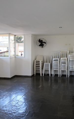 Apartamento à venda com 74m², 3 quartos e 1 vagaÁrea comum