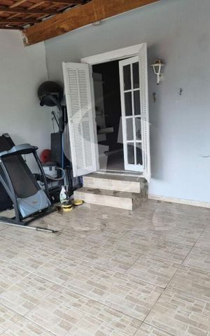 Casa à venda com 125m², 3 quartos e 2 vagas