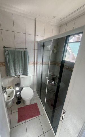 Apartamento à venda com 201m², 4 quartos e 4 vagas Apartamento à venda com 201m², 4 quartos e 4 vagasBanheiro