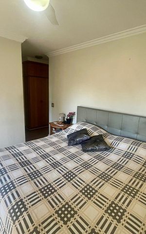 Apartamento à venda com 201m², 4 quartos e 4 vagas Apartamento à venda com 201m², 4 quartos e 4 vagasQuarto