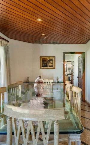 Apartamento à venda com 239m², 3 quartos e 3 vagas