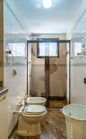 Apartamento à venda com 239m², 3 quartos e 3 vagas