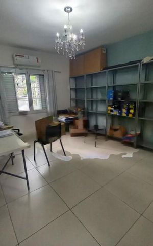 Casa à venda com 96m², 2 quartos e 1 vaga